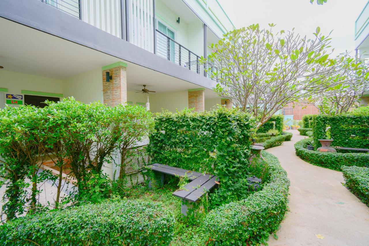 Baan Noppadol Hua Hin Resort Екстер'єр фото
